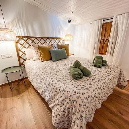 Casa La Buganvilla Olvera Extérieur photo